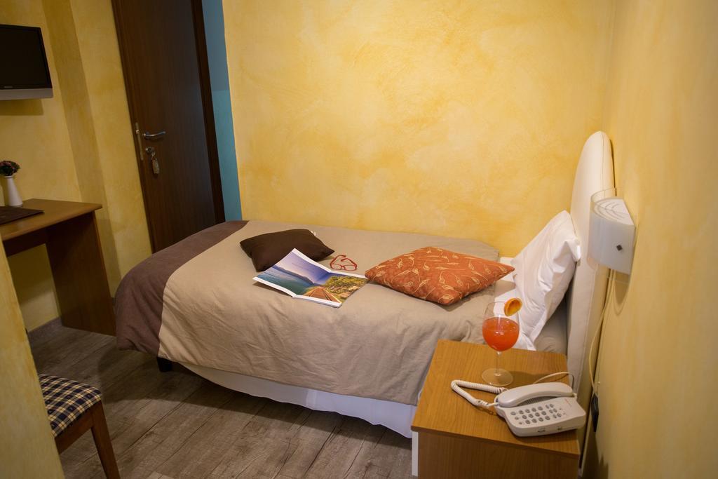 Locanda San Marco Torri Del Benaco Eksteriør billede